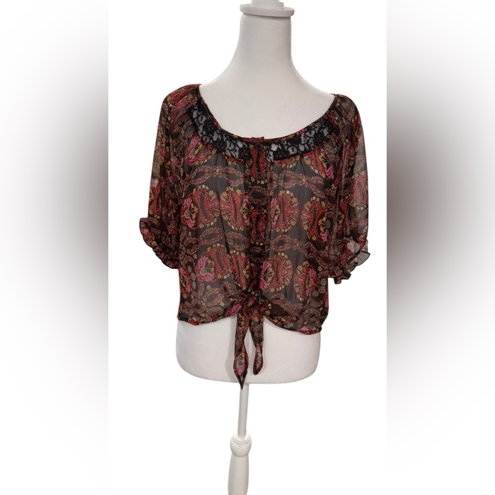 Floral Black and Red Women's Top - Picture 1 of 6